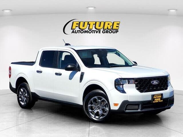 2026 Ford Maverick XLT — photo 1 of 7