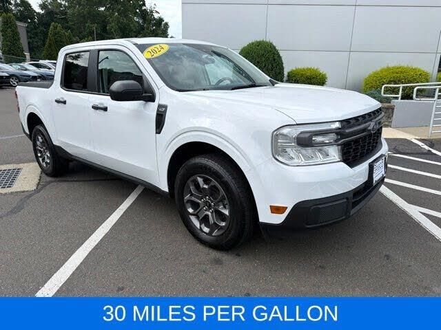 2024 Ford Maverick XLT — photo 1 of 2