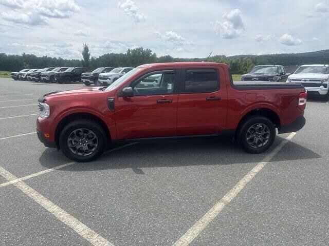 2024 Ford Maverick XLT — photo 1 of 1