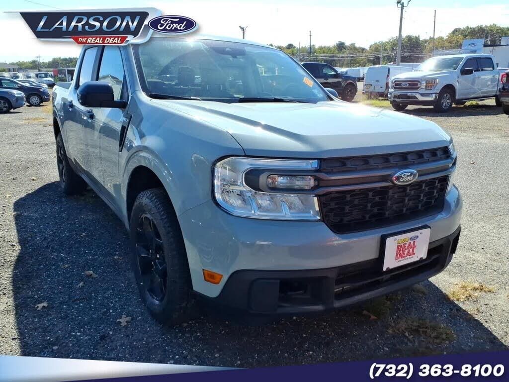 2024 Ford Maverick XLT — photo 1 of 1