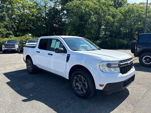2024 Ford Maverick XLT — photo 1 of 12
