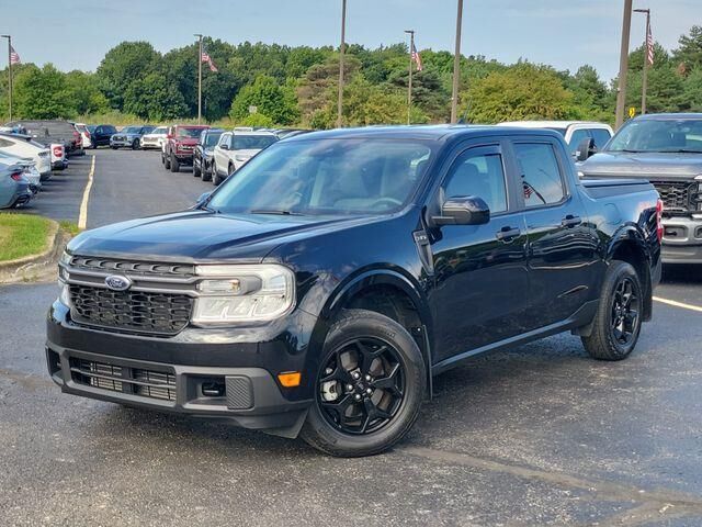 2024 Ford Maverick XLT — photo 1 of 13