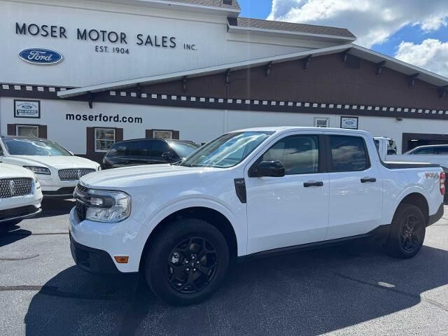 2024 Ford Maverick XLT — photo 1 of 10