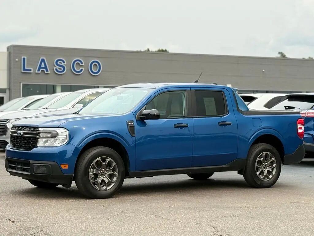 2024 Ford Maverick XLT — photo 1 of 13