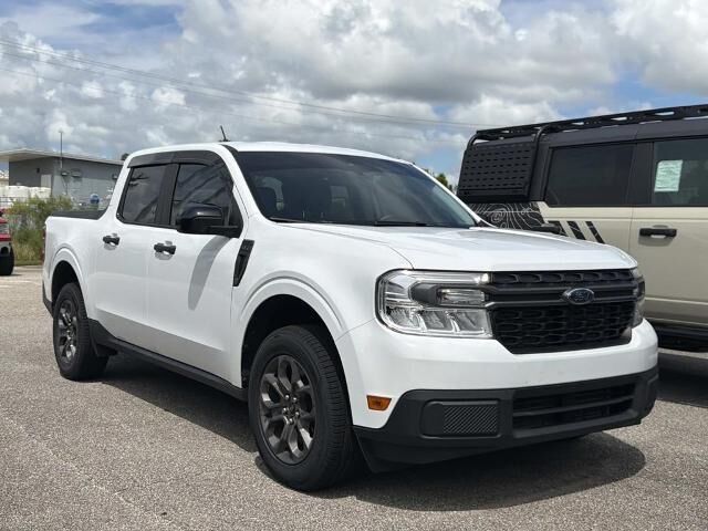 2024 Ford Maverick XLT — photo 1 of 2