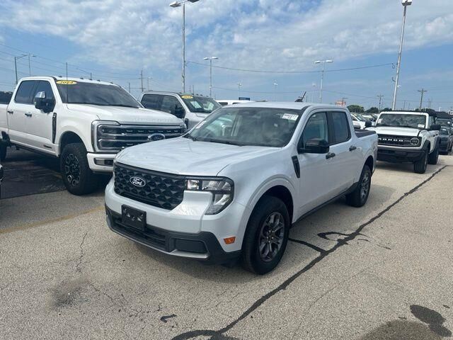 2025 Ford Maverick XLT — photo 1 of 28