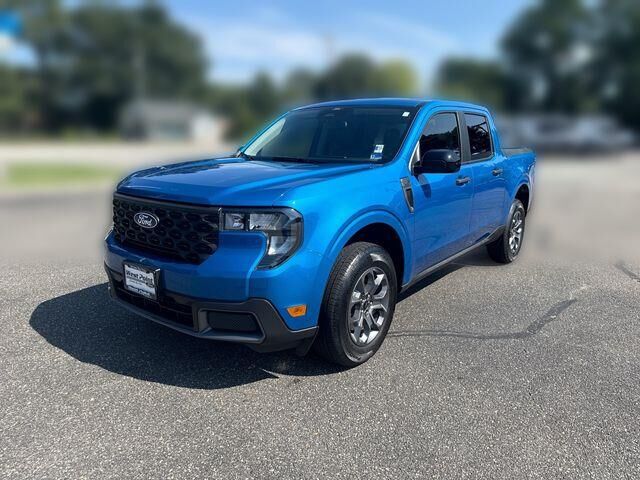 2026 Ford Maverick XLT — photo 1 of 26