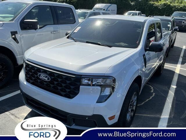 2025 Ford Maverick XLT — photo 1 of 6