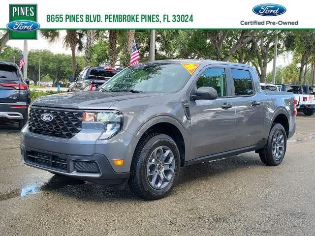 2026 Ford Maverick XLT — photo 1 of 39