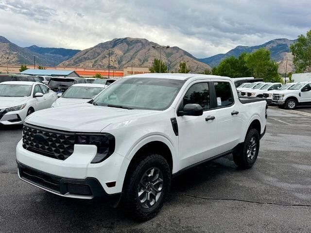 2025 Ford Maverick XLT — photo 1 of 13
