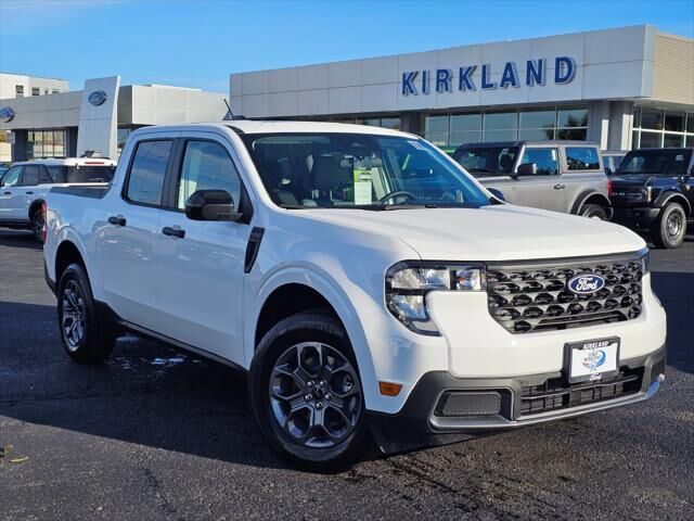 2025 Ford Maverick XLT — photo 1 of 13