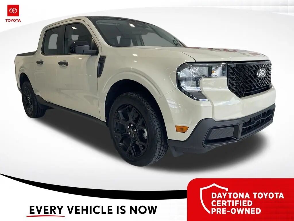 2025 Ford Maverick XLT — photo 1 of 13