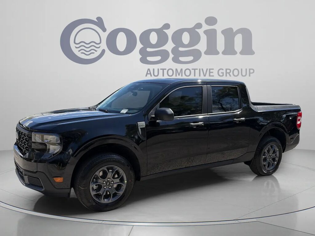 2026 Ford Maverick XLT — photo 1 of 13