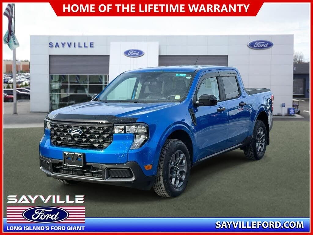 2025 Ford Maverick XLT — photo 1 of 14