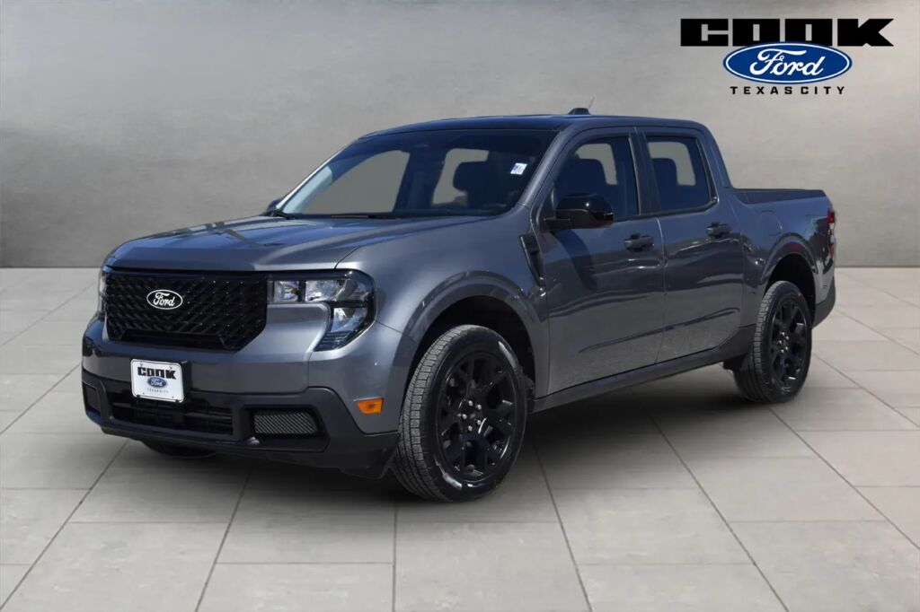 2025 Ford Maverick XLT — photo 1 of 13