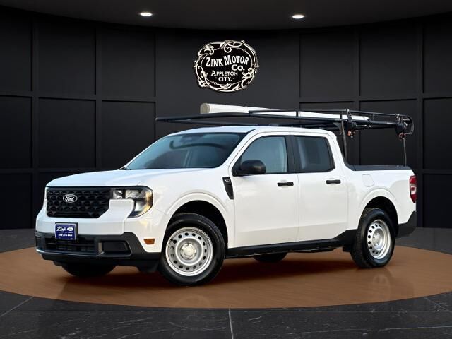 2025 Ford Maverick XLT — photo 1 of 13