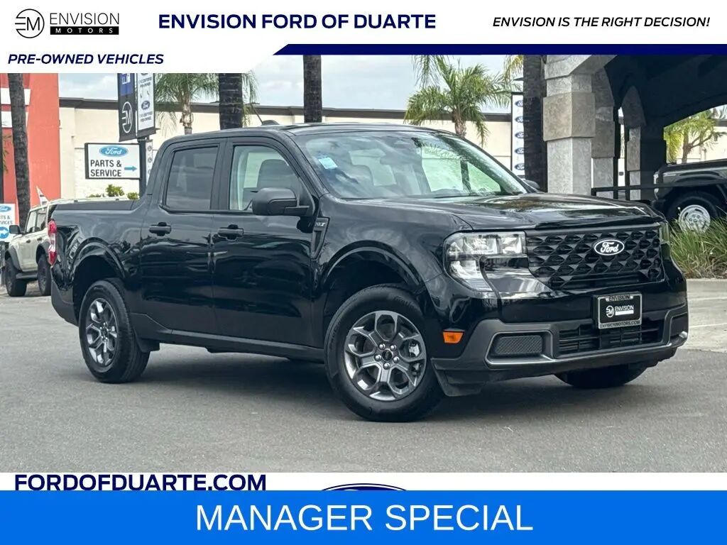 2025 Ford Maverick XLT — photo 1 of 33