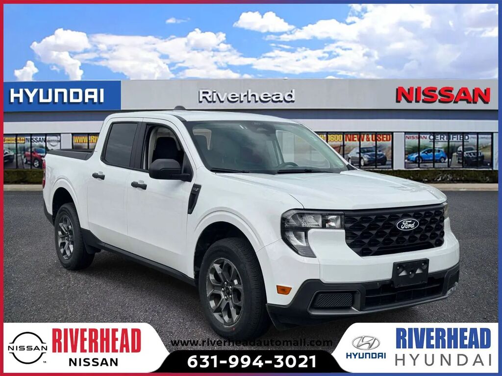 2026 Ford Maverick XLT — photo 1 of 13