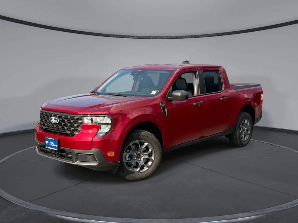2026 Ford Maverick XLT — photo 1 of 13