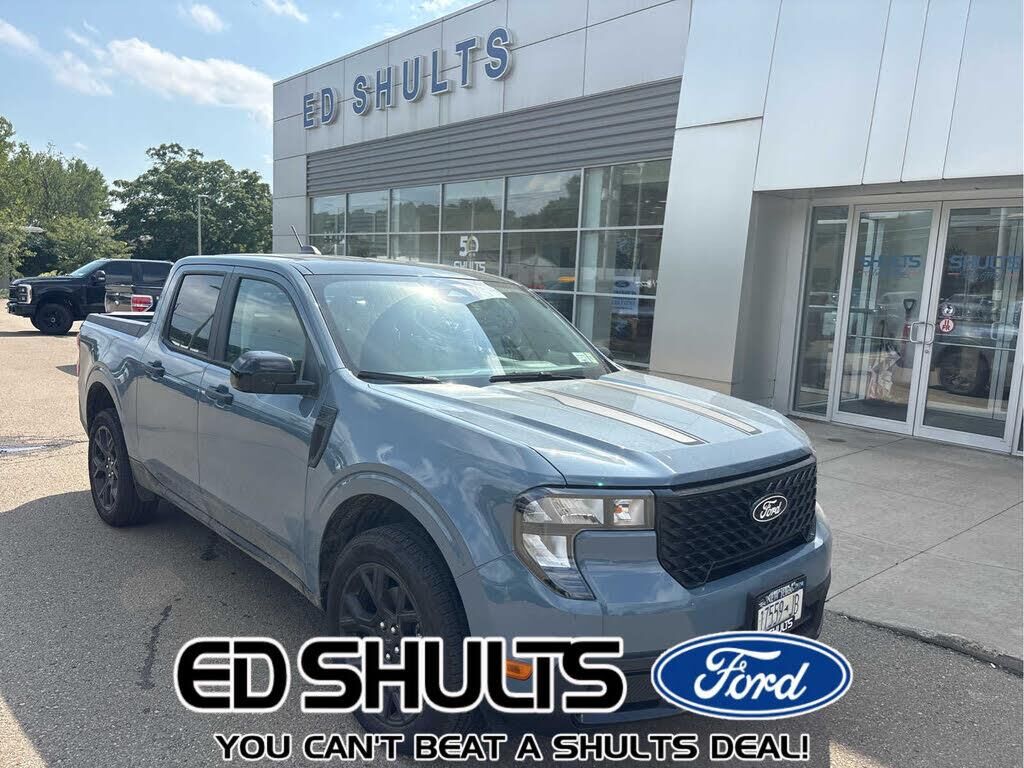 2025 Ford Maverick XLT — photo 1 of 1