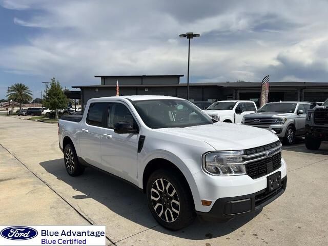 2024 Ford Maverick Lariat — photo 1 of 13