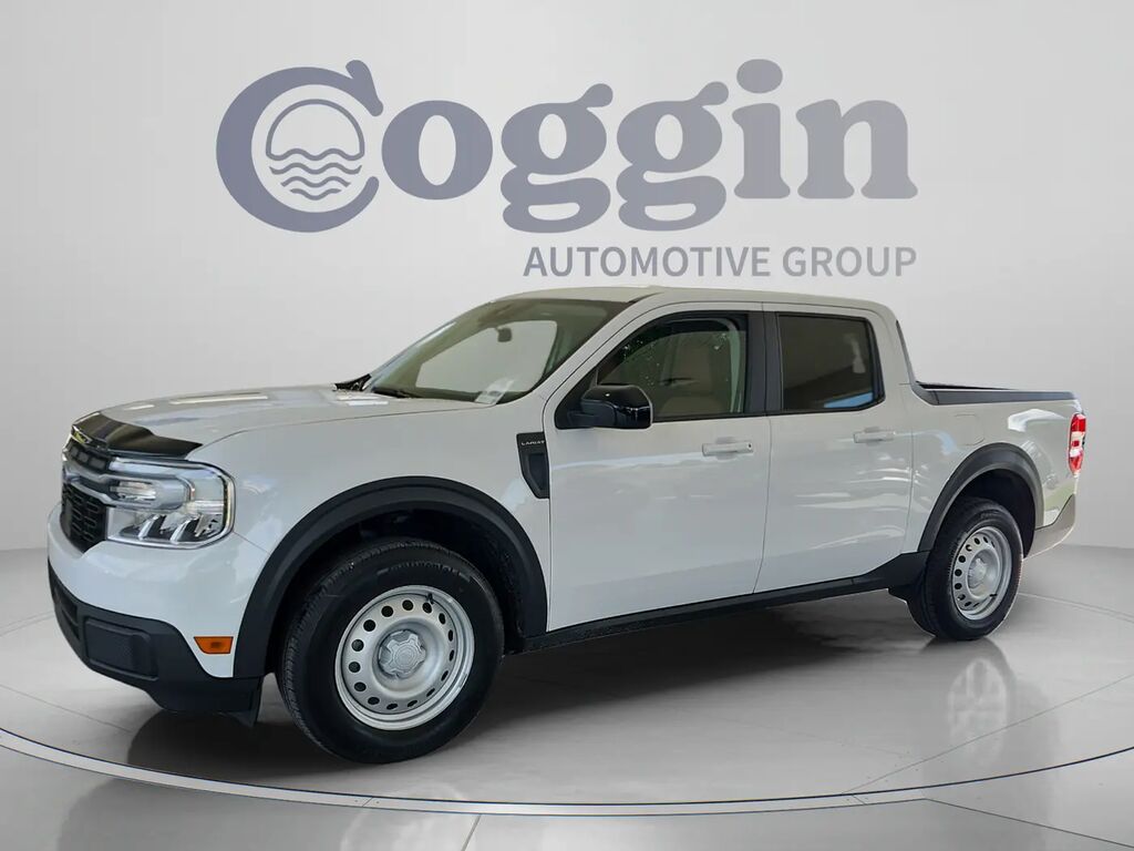 2024 Ford Maverick Lariat — photo 1 of 13