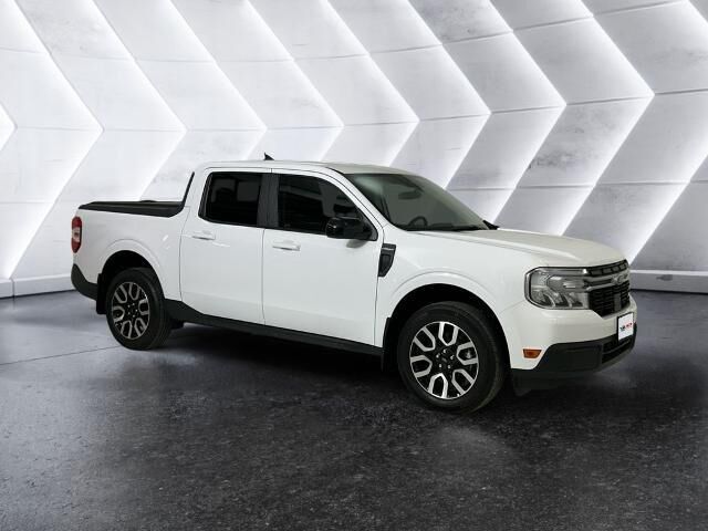 2024 Ford Maverick Lariat — photo 1 of 1