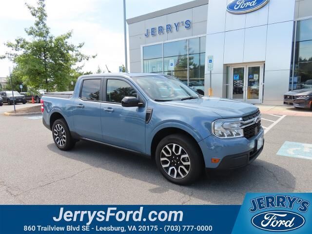 2024 Ford Maverick Lariat — photo 1 of 26