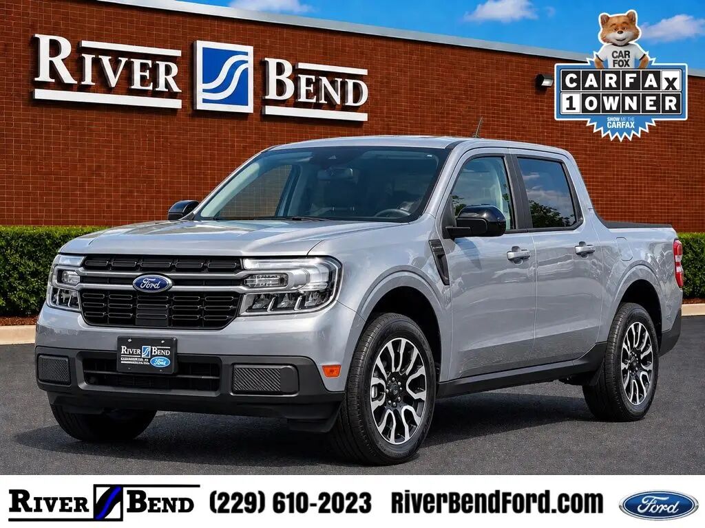 2024 Ford Maverick Lariat — photo 1 of 11