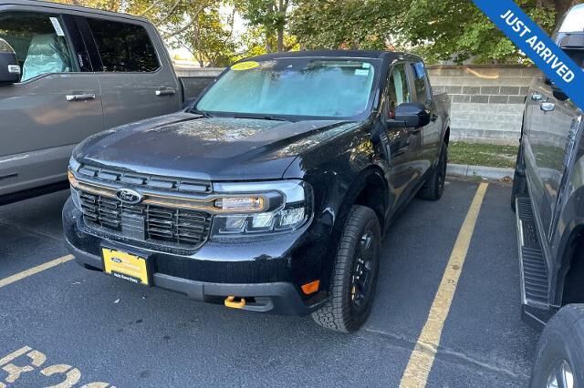 2024 Ford Maverick Lariat