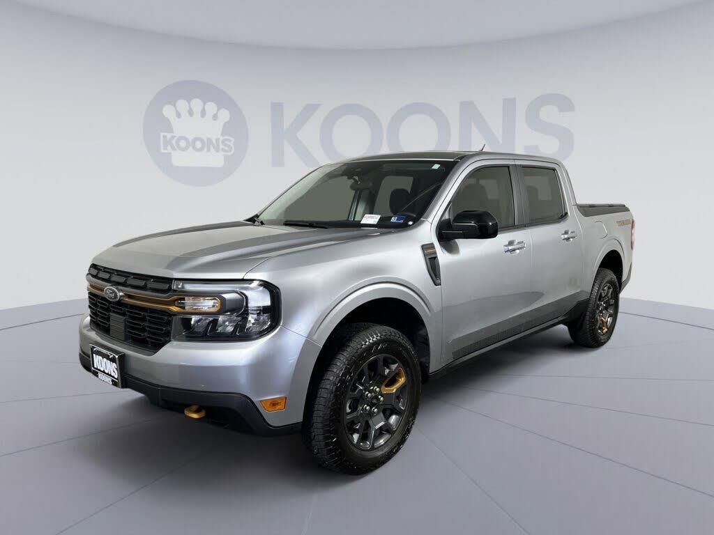 2024 Ford Maverick Lariat — photo 1 of 1