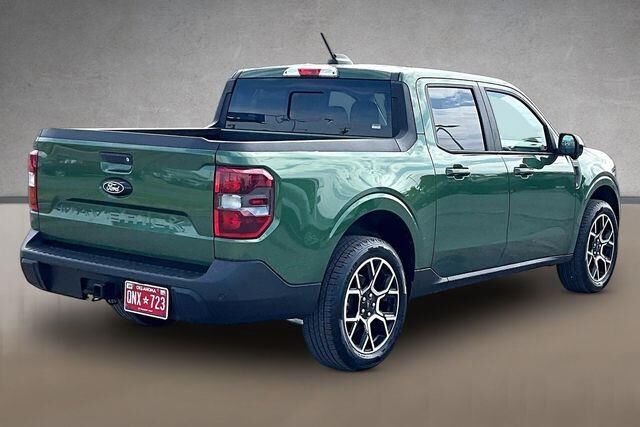 2025 Ford Maverick Lariat — photo 1 of 12