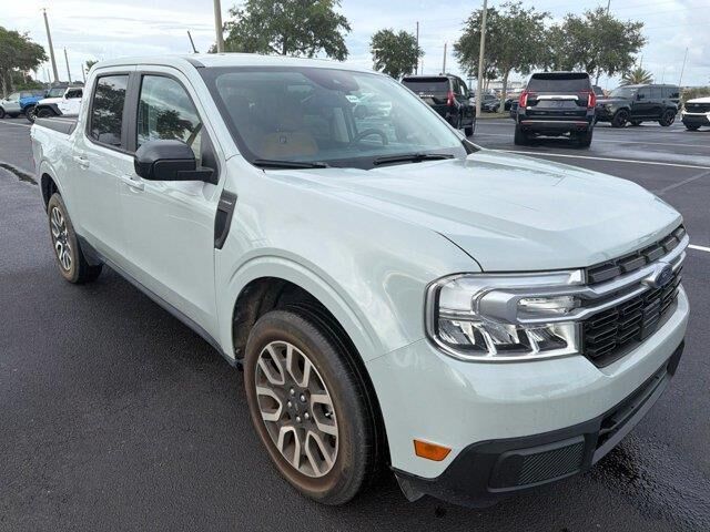 2024 Ford Maverick Lariat — photo 1 of 26