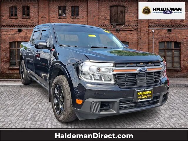 2024 Ford Maverick Lariat