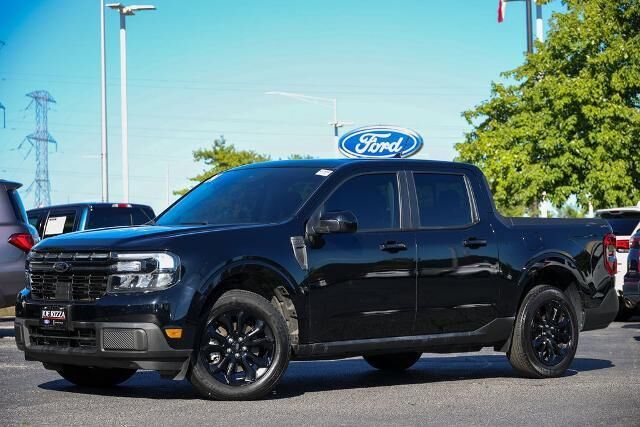 2024 Ford Maverick Lariat — photo 1 of 13