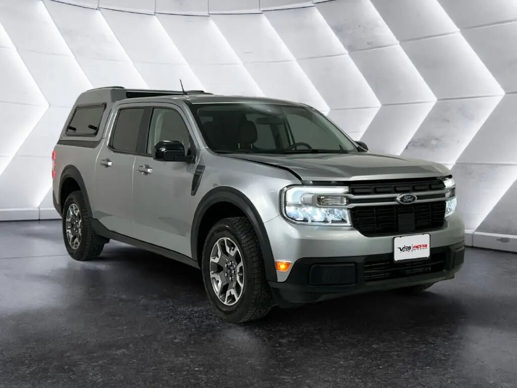 2024 Ford Maverick Lariat — photo 1 of 13