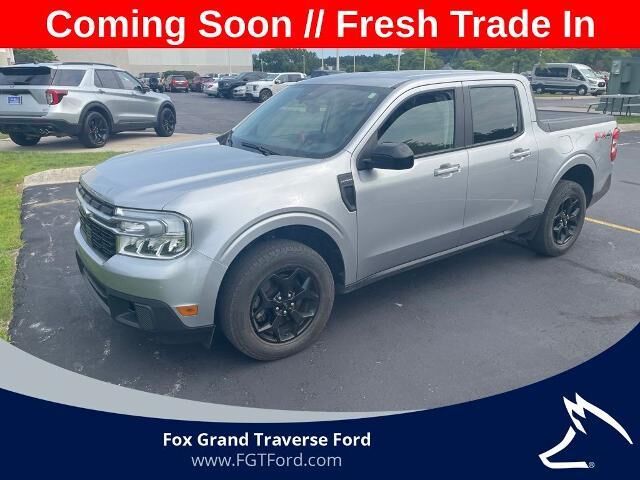 2024 Ford Maverick Lariat — photo 1 of 3