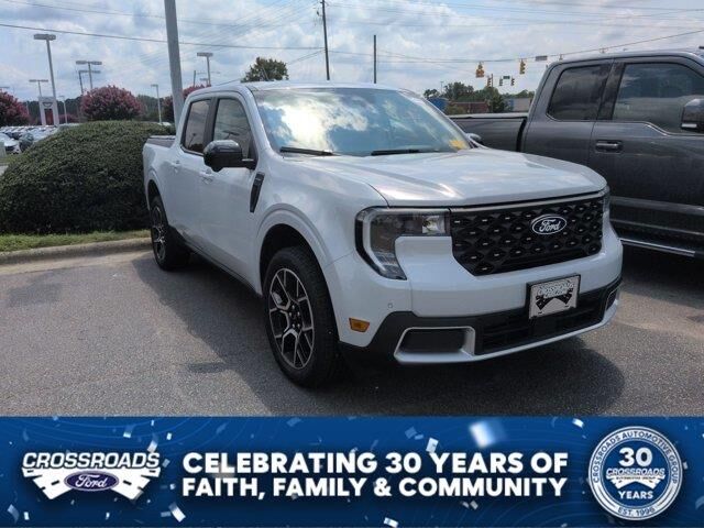 2025 Ford Maverick Lariat — photo 1 of 5