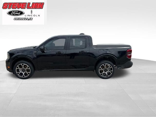 2025 Ford Maverick Lariat — photo 1 of 13