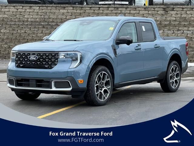 2026 Ford Maverick Lariat — photo 1 of 13