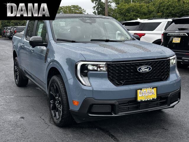 2026 Ford Maverick Lariat — photo 1 of 13