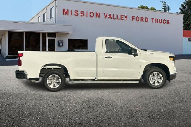 2025 Chevrolet Silverado 1500 Work Truck