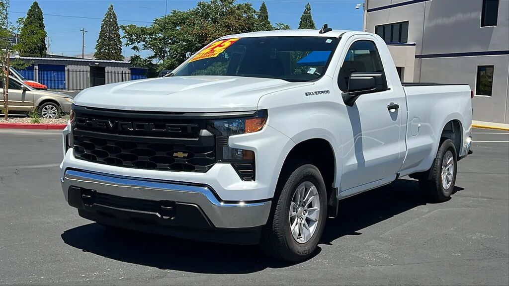 2025 Chevrolet Silverado 1500 Work Truck — photo 1 of 13