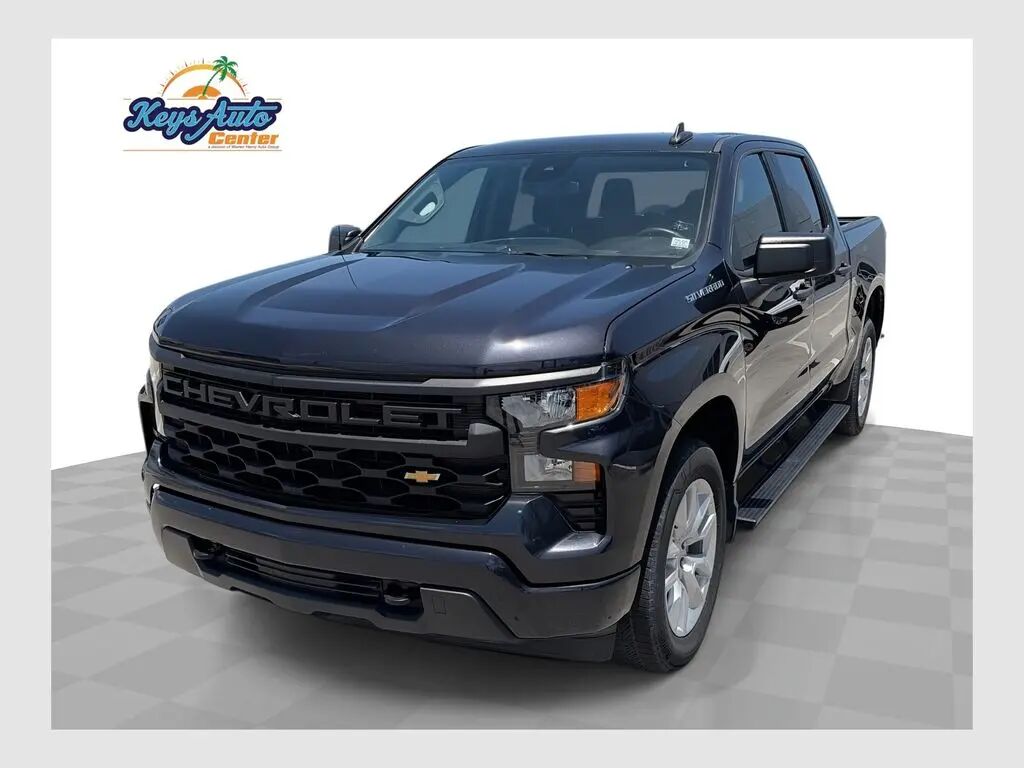 2023 Chevrolet Silverado 1500 Custom — photo 1 of 13