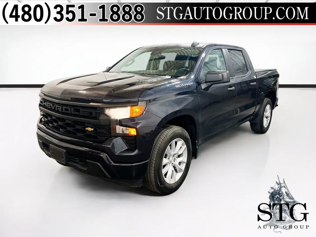 2023 Chevrolet Silverado 1500 Custom — photo 1 of 26