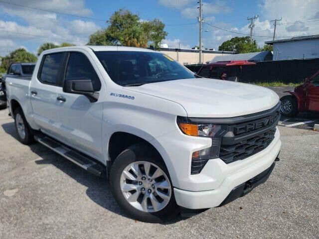 2024 Chevrolet Silverado 1500 Custom — photo 1 of 19