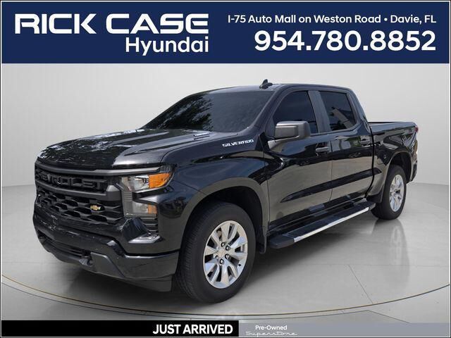 2025 Chevrolet Silverado 1500 Custom — photo 1 of 29