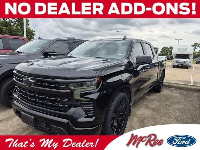 2025 Chevrolet Silverado 1500 RST — photo 1 of 4