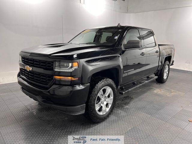 2018 Chevrolet Silverado 1500 Custom — photo 1 of 26