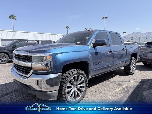 2016 Chevrolet Silverado 1500 LT — photo 1 of 6
